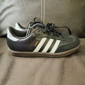 LIKE NEW Adidas Samba Men's Size 4 EVM004-001 Sneakers